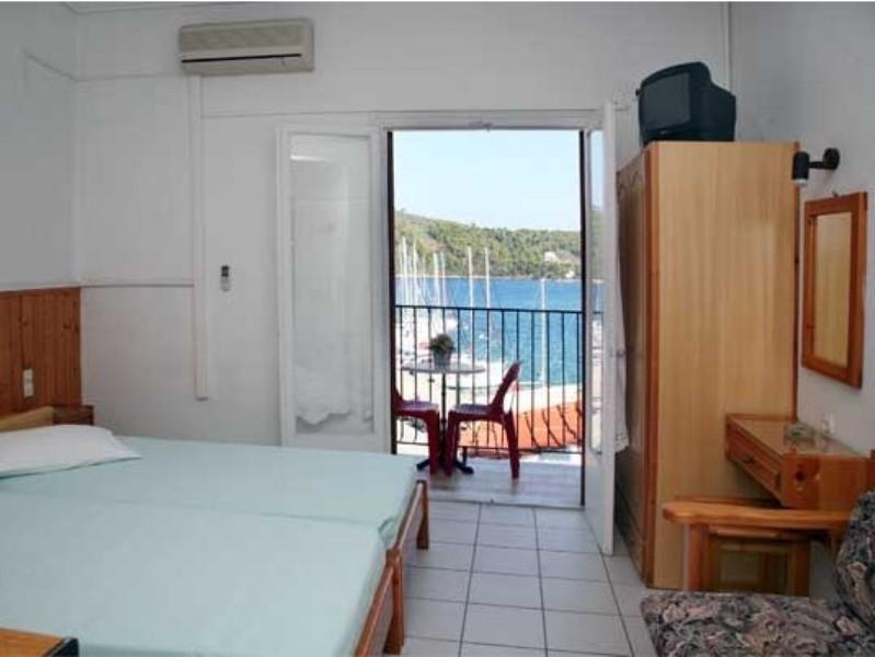 Hotel Christina Skiathos Town Ngoại thất bức ảnh